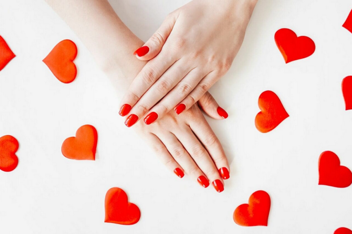 Valentine’s Day Nail Ideas: Έρωτας στα…άκρα!