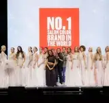 Ένα μοναδικό hair event στο Θέατρο Παλλάς με 650 επαγγελματίες κομμωτές
