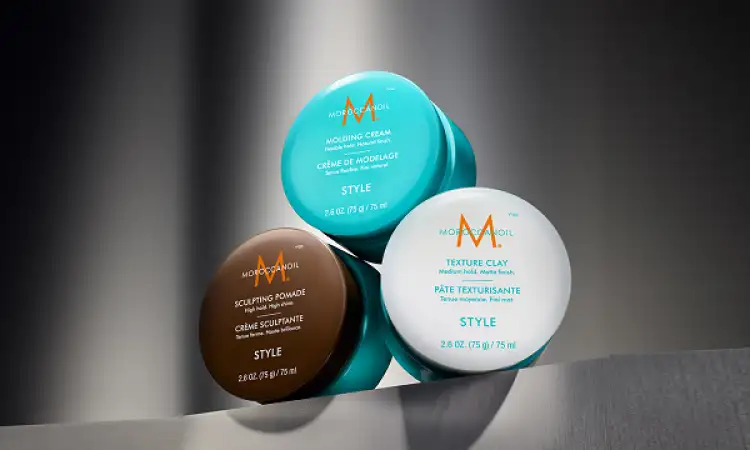 Η Moroccanoil αναβαθμίζει την κατηγορία Styling με το λανσάρισμα της Sculpting Pomade και δημιουργεί μια ολοκληρωμένη τριάδα προϊόντων styling